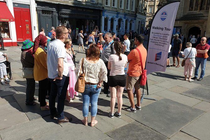 Roman Baths Entry and Walking Tour With Blue Badge Tour Guide