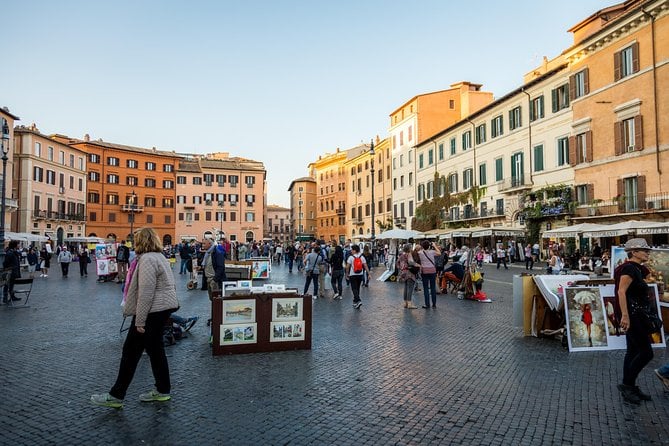 rome-walking-tour-pantheon-piazza-navona-and-trevi-fountain-exploring-piazza-di-spagna-and-spanish-steps