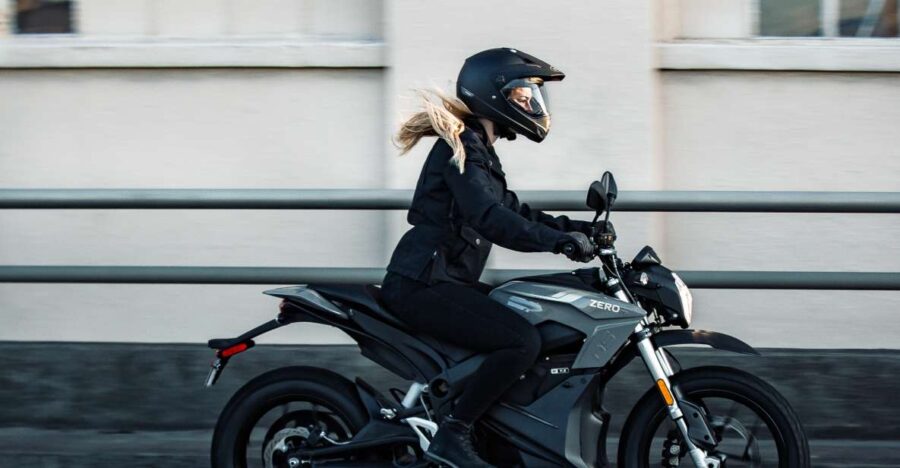 Rostock: Zero DS Electric Motorcycle Rental - Activity Overview