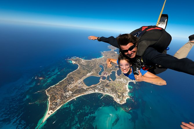 rottnest-skydive-hillarys-ferry-package-package-overview