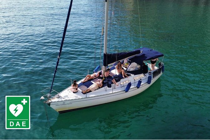 Sailboat Excursion to the Devils Saddle
