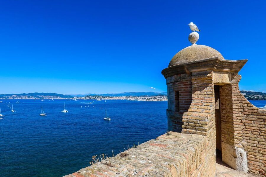 Sailing Trip From Cannes to Antibes, 3 Hours and 30 Minutes