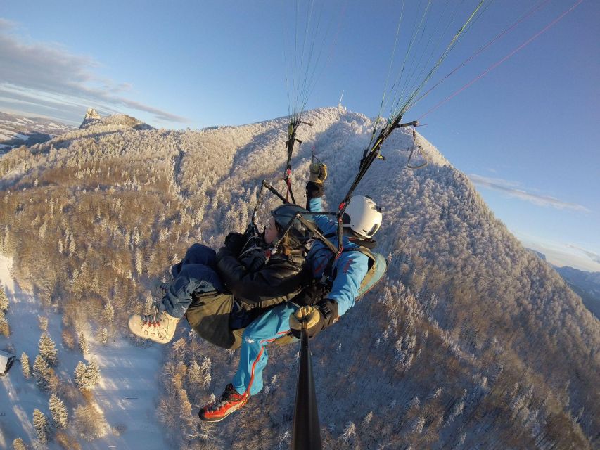 salzburg-like-an-eagle-tandem-paragliding-from-gaisberg-soaring-over-stunning-salzburg