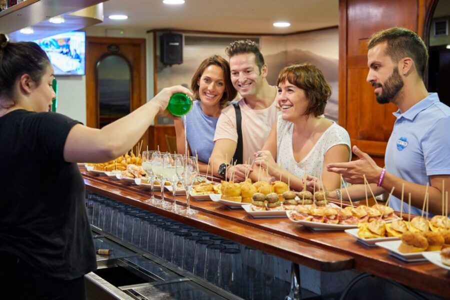 San Sebastian & Basque Coast Tour From Pamplona
