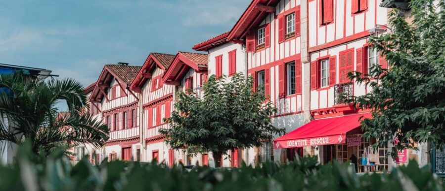 san-sebastian-discover-the-best-of-basque-and-french-culture-scenic-drive-through-basque-and-french-territories