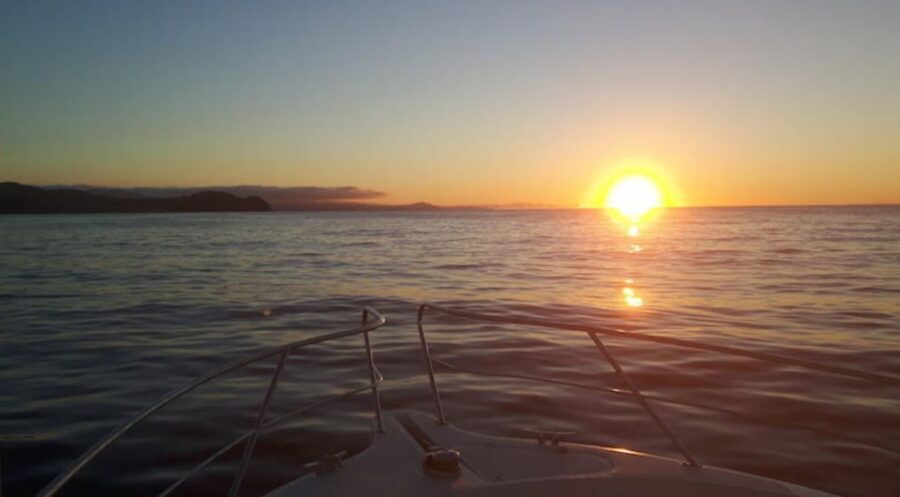 San Sebastian: Sunset on a Yacht