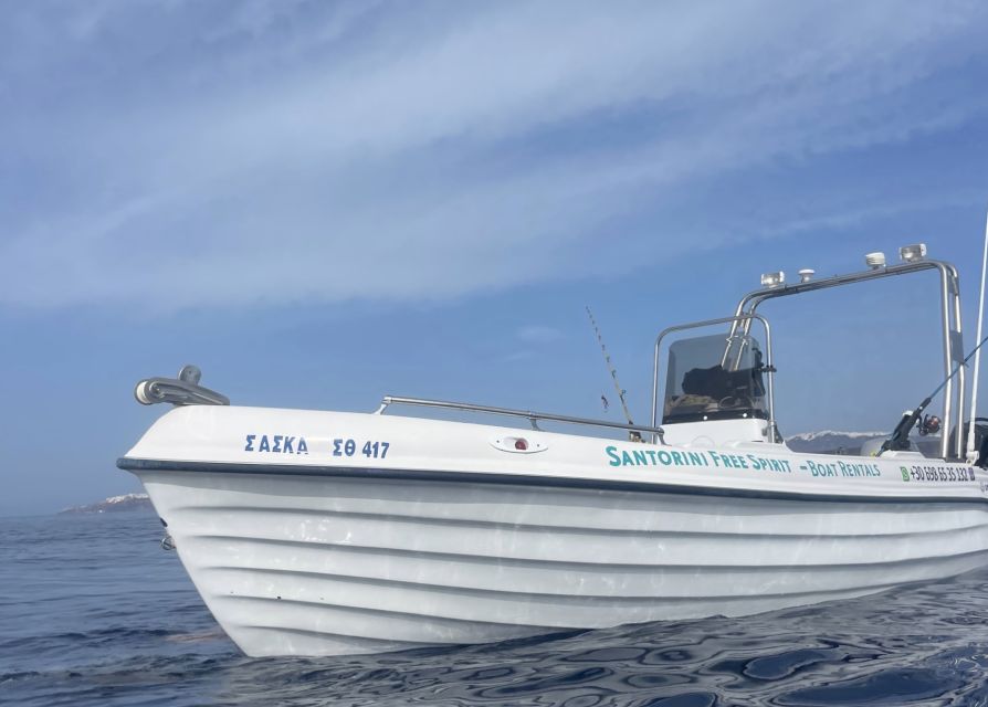 Santorini: License-Free Boat Rental With Snorkeling Gear