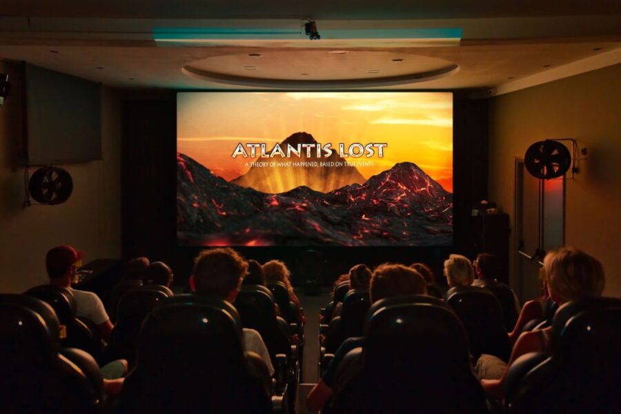 Santorini: Mythical Day Trip to Akrotiri With Volcano Cruise - Exploring Akrotiris Prehistoric Wonder