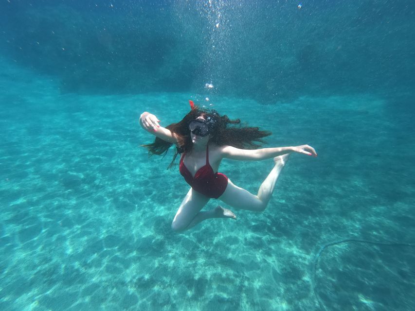 Santorini: Sea Caves Kayak Trip With Snorkeling and Picnic - Tour Overview