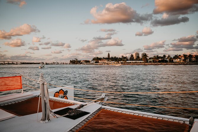 Scenic Sunset Cruise in West Palm Beach - Inclusions and Amenities