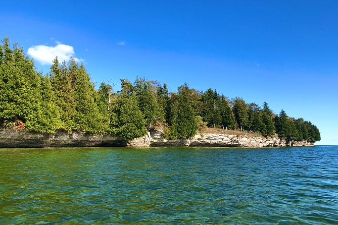 sea-kayaking-in-door-county-wisconsin-overview-of-sea-kayaking