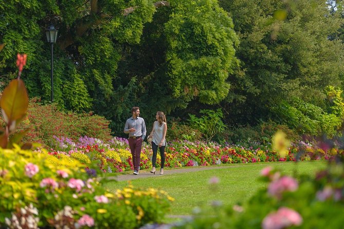 Seaside Homes and Gardens Tour