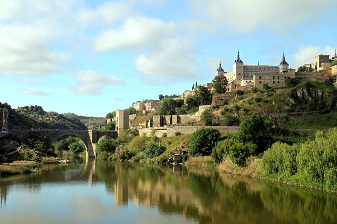 Segovia and Toledo Day Trip With Alcazar Ticket and Optional Cathedral - UNESCO World Heritage Sites