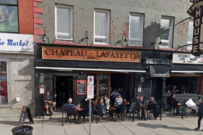 Self-Guided Scavenger Hunt: Ottawa's Iconic Sights - Activity Overview
