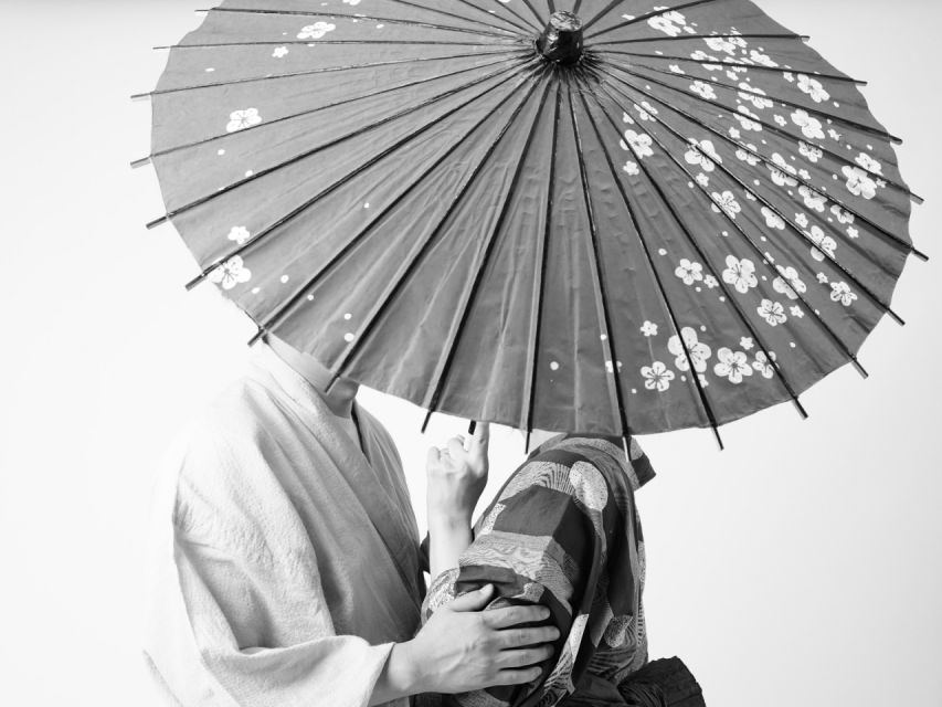 selfie-experience-in-kanazawa-monochrome-plan-photography-duration-and-inclusions