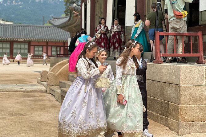 Seoul City Full Day Tour-Gyeongbok Palace, Seoul Tower, Insadong - Tour Highlights