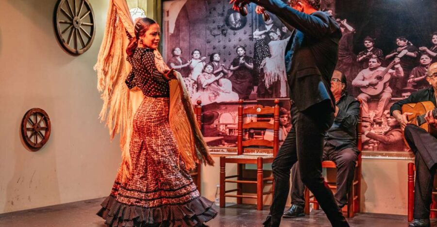 Seville: Flamenco Show With Andalusian Dinner at La Cantaora - Authentic Flamenco Show Experience