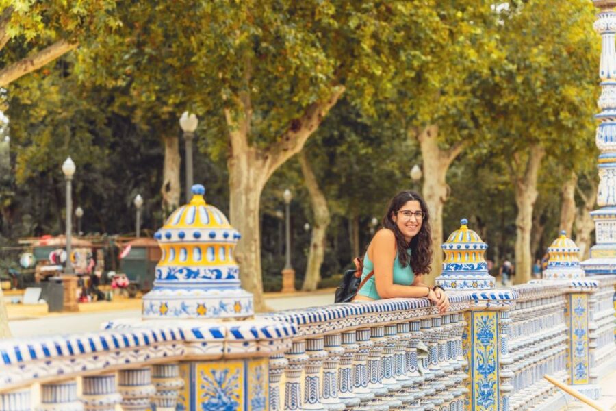 Seville: Professional Photoshoot at Plaza De España - Overview of Photoshoot Options