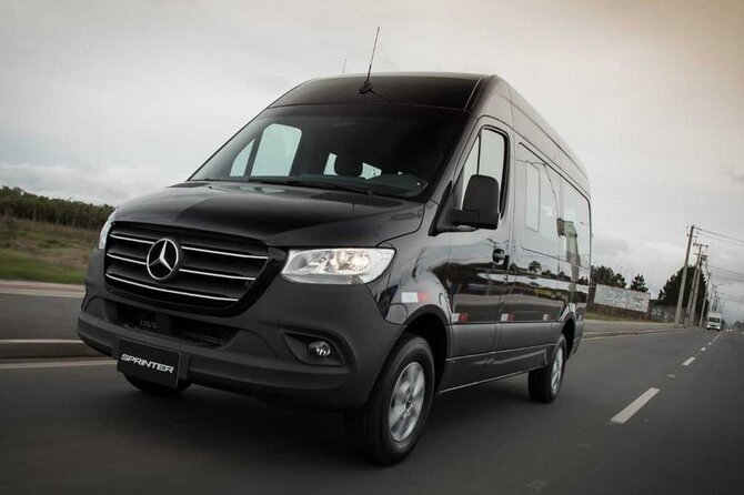 Shared Arrival Transfer: From Lisbon Airport to Hotels