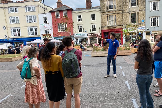 Shared | Oxford Uni Walking Tour W/Opt New College Entry