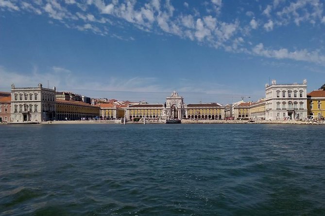 Sightseeing Lisbon Sailing Tour - Small-Group 2-Hour - Inclusions and Exclusions