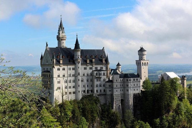 skip-the-line-neuschwanstein-castle-private-tour-from-fussen-or-hohenschwangau-tour-overview