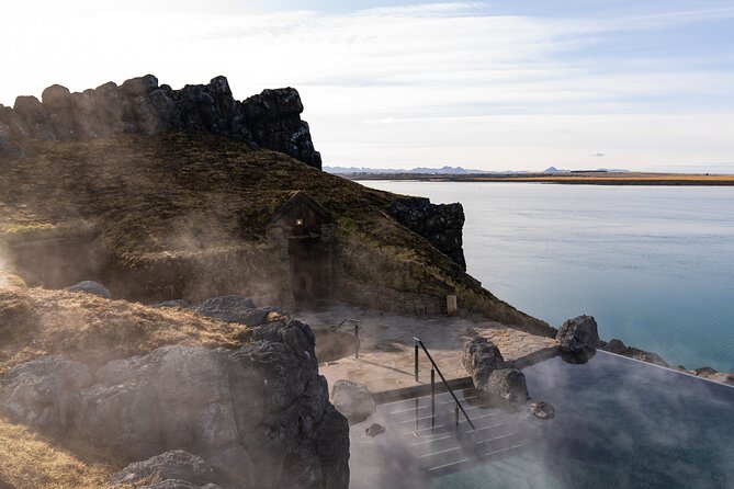 Sky Lagoon Spa Experience With Private Transfer From Reykjavík