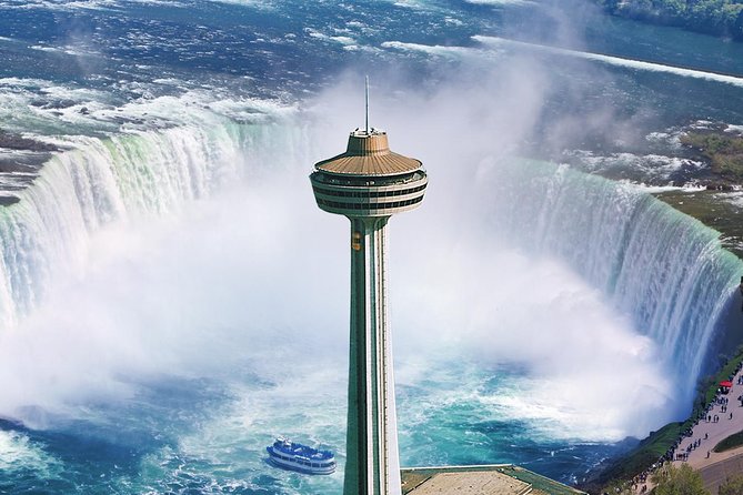 skylon-tower-niagara-falls-ontario-observation-deck-admission-overview-of-skylon-tower