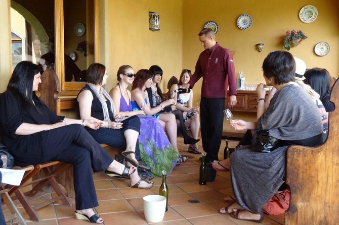 Small-Group Hunter Valley Wine & Cheese Tasting Tour From Sydney