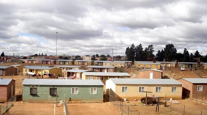 Soweto Township Cultural Tour Incl Apartheid Museum and Nelson Mandela House - Exploring Sowetos Culture and History
