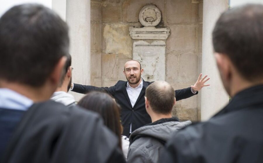 storytelling-tour-of-the-vieux-lyon-in-french-tour-details