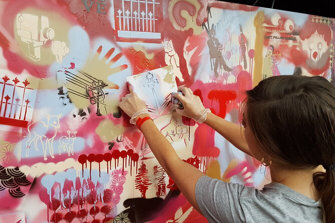 street-art-walking-tour-and-workshop-in-london-location-and-accessibility