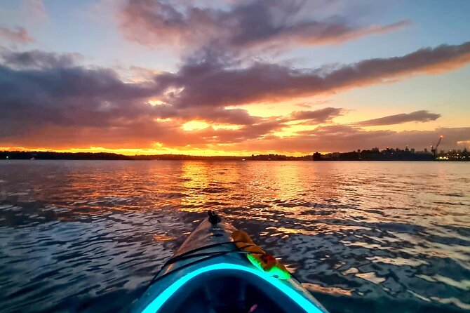 Sunrise Paddle Session on Syndey Harbour