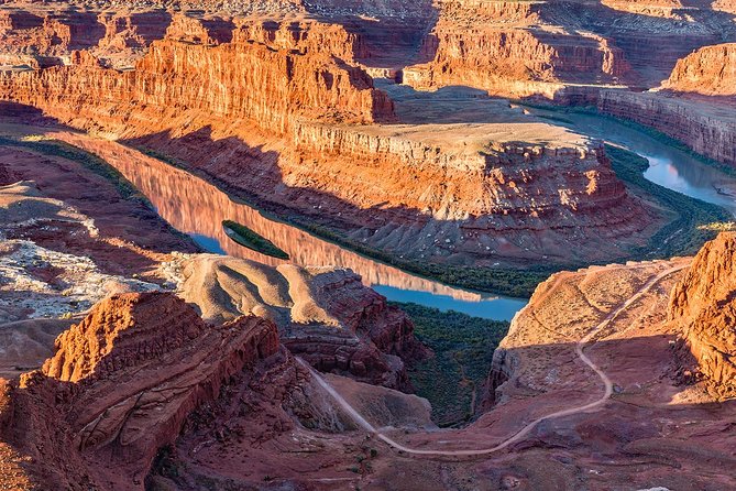 Sunrise Photography in Dead Horse Point and Canyonlands National Park - Overview and Experience