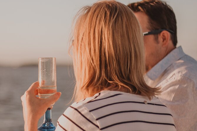 Sunset Sailing Cruise Includes Snacks & Drinks - Overview of the Sunset Sailing Cruise
