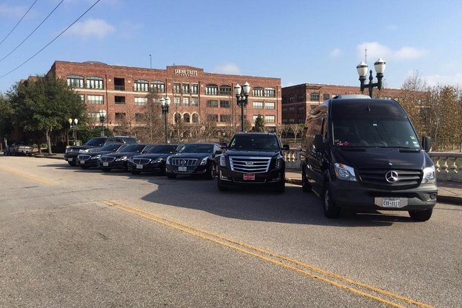SUV Airport Transfer in Houston - Airport Transfer Service