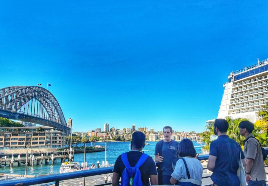 Sydney: City & The Rocks 3.5-Hour Historical Walking Tour