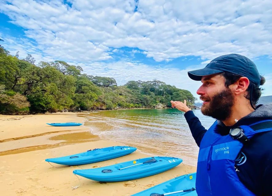 Sydney: Guided Kayak Tour of Manly Cove Beaches
