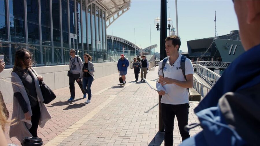 Sydney: Guided Walking Tour With Aussie Snacks and Drinks - Tour Overview