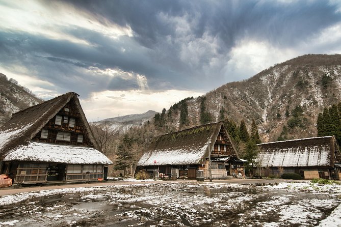 Takayama and Shirakawago Photoshoot by Professional Photographer