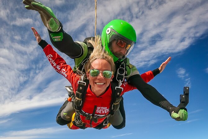 tandem-skydiving-algarve-from-15-000ft-5000m-overview-of-the-excursion