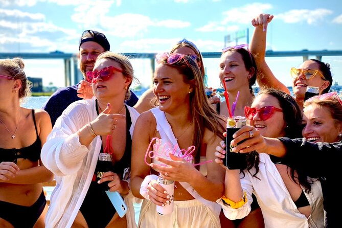 the-bachelor-bachelorette-party-tiki-cruise-overview-of-the-experience