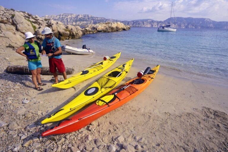 the-calanques-national-park-guided-kayak-tour-in-la-ciotat-booking-details-and-pricing