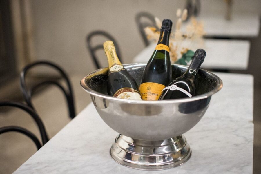 the-champagne-and-cheese-experience-in-paris-champagne-tasting-highlights