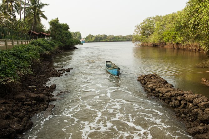 the-divar-island-exploration-islands-religious-monuments