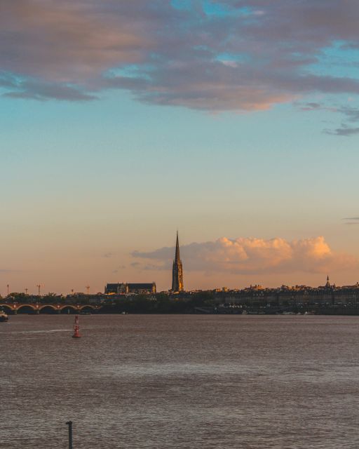 the-essential-in-bordeaux-private-tour-with-a-local-bordeauxs-historical-landmarks
