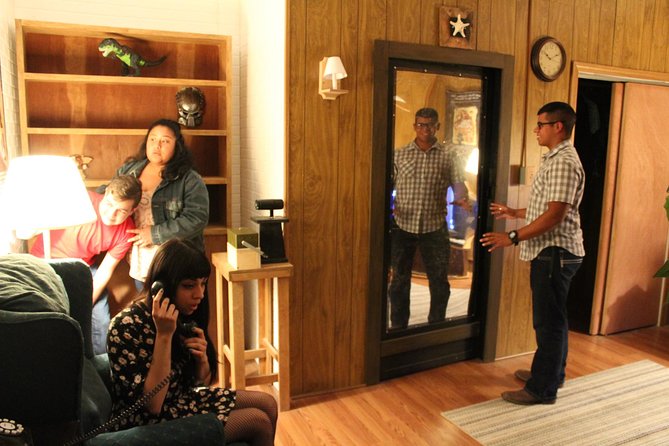 the-other-side-paranormal-theme-escape-room-by-extreme-escape-san-antonio-the-paranormal-challenge