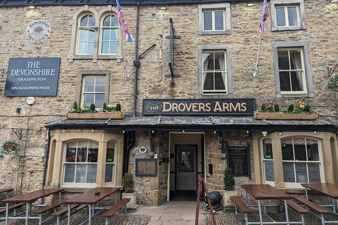 the-yorkshire-dales-of-all-creatures-great-small-discovering-james-herriots-world
