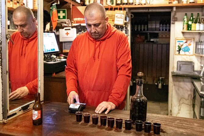 Tipsy Tour Fun Bar Crawl in Lisbon With Local Guide - Meet Fellow Travelers and Guides