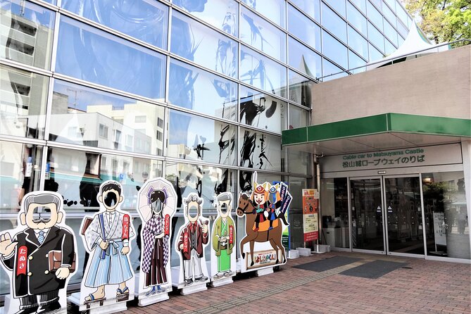town-walk-stroll-around-matsuyama-castle-and-enjoy-local-shopping-discovering-ropeway-street